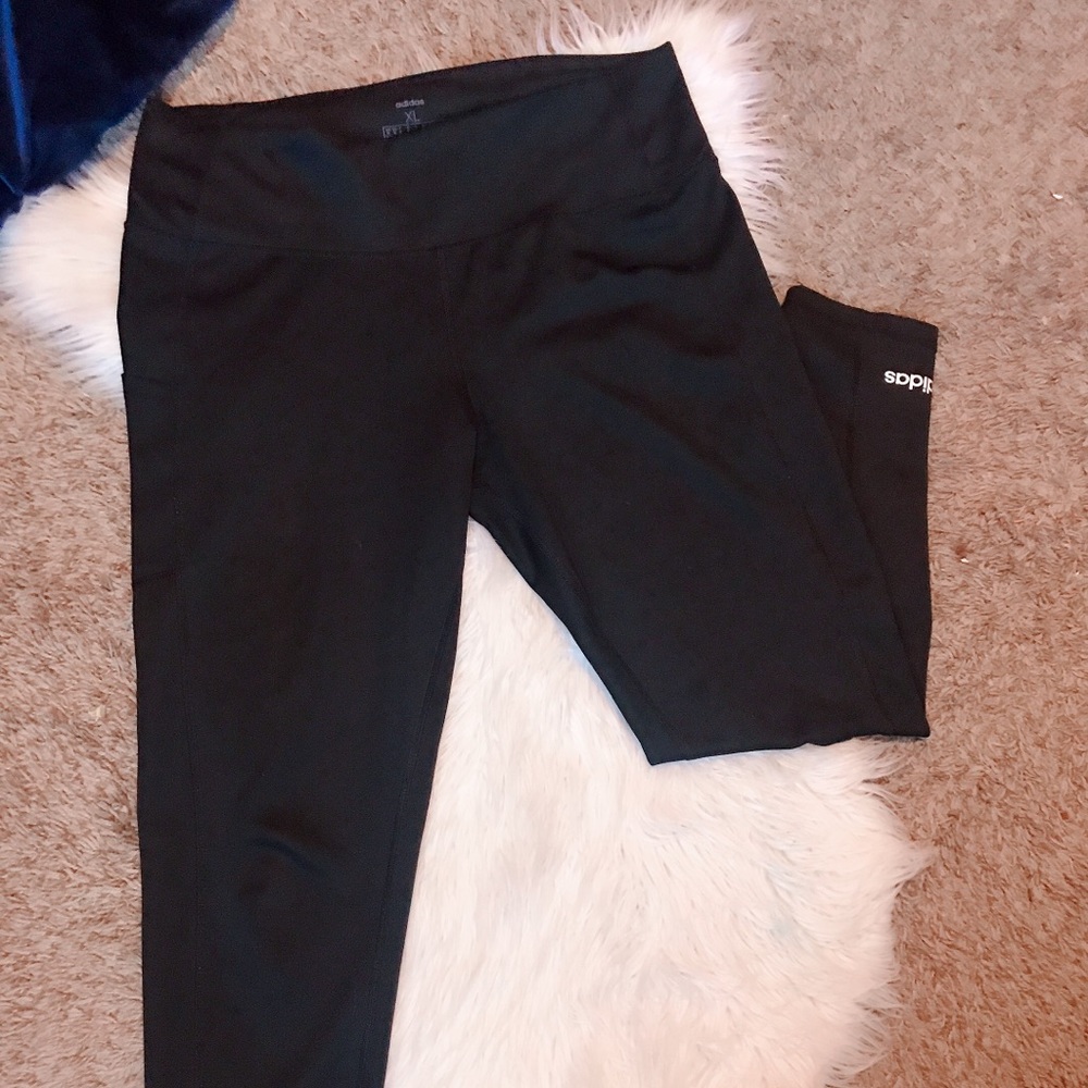 Adidas leggings